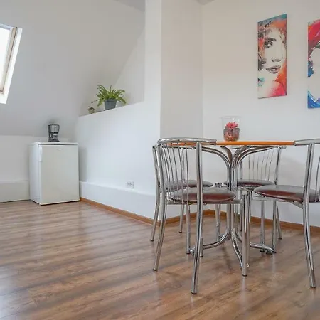 Coroni Guest house