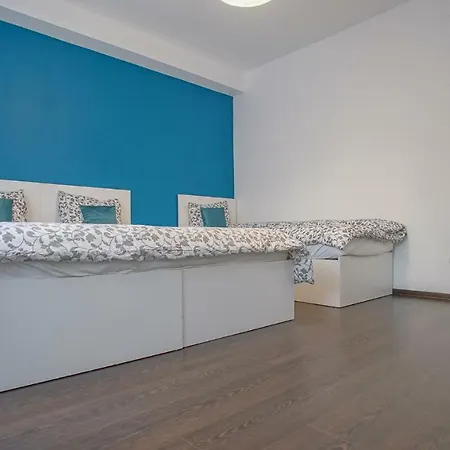 Guest house Coroni