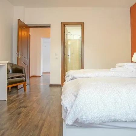 Coroni Guest house